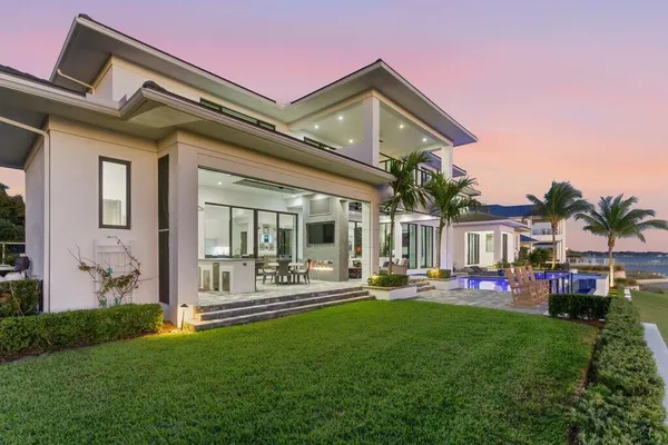 $9,595,000 | 1271 Northeast Langford Lane, Jensen Beach, FL 34957