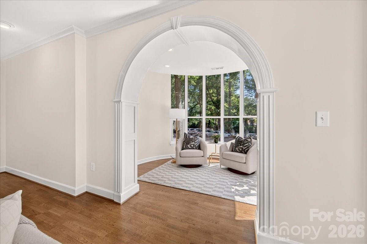 906 Cherokee Road Charlotte, NC 28207 - Photo 15 of 34 Gallery Image 15