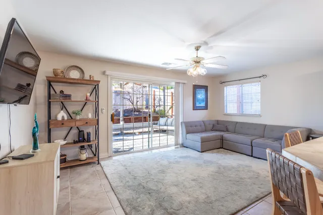 $399,900 | 484 Dominica Court, Redding, CA 96003