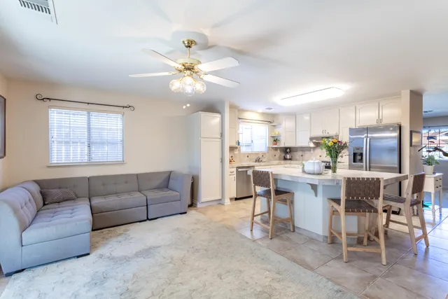 $399,900 | 484 Dominica Court, Redding, CA 96003