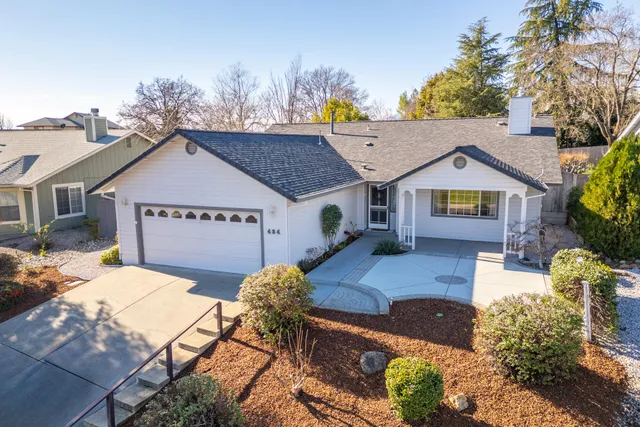 $399,900 | 484 Dominica Court, Redding, CA 96003