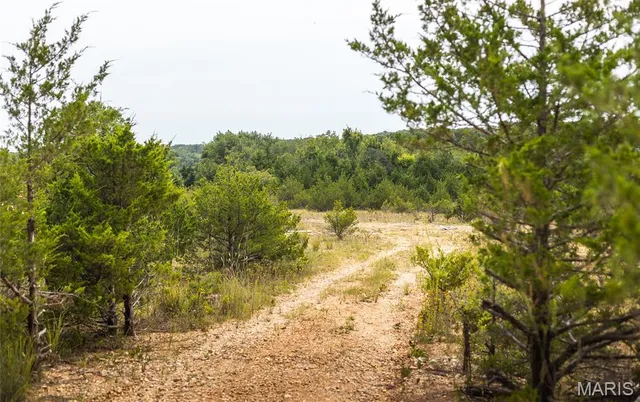 $425,000 | 0 Swift Road, Henley, MO 65040