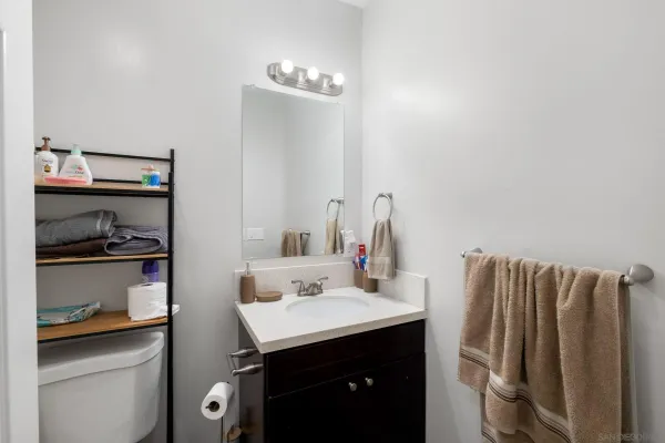 $1,100,000 | 931-935 13th Street, Imperial Beach, CA 91932