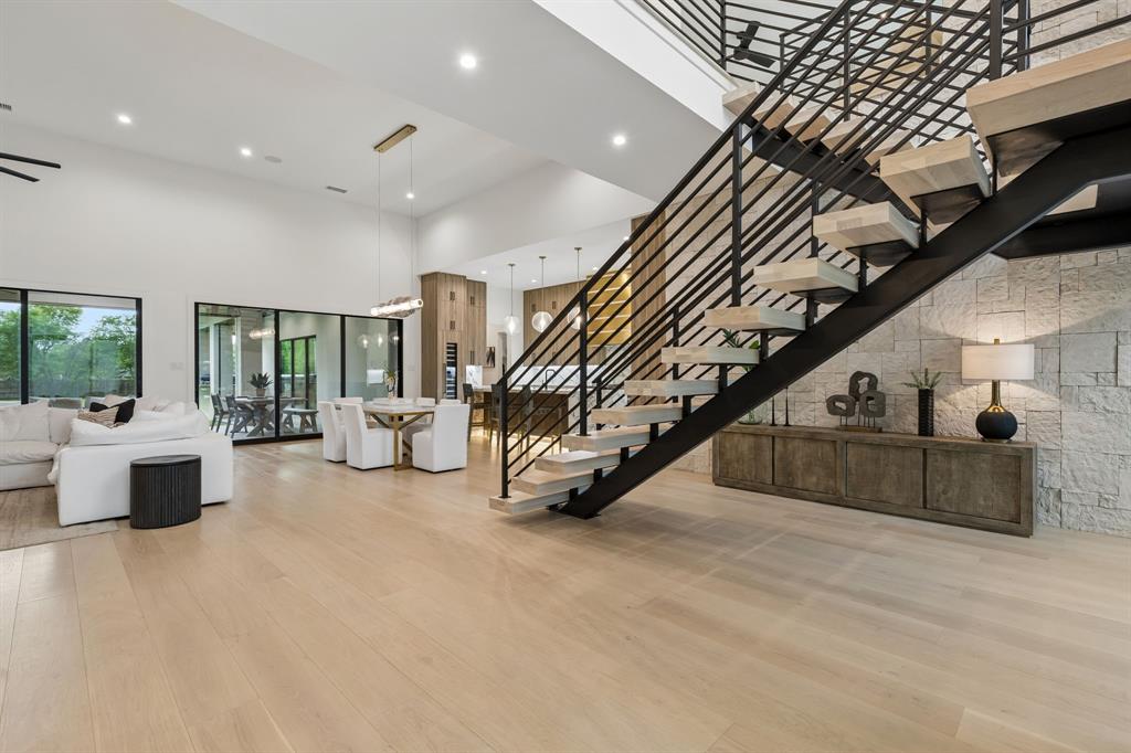 309 Glade Road Colleyville, TX 76034 - Photo 6 of 40