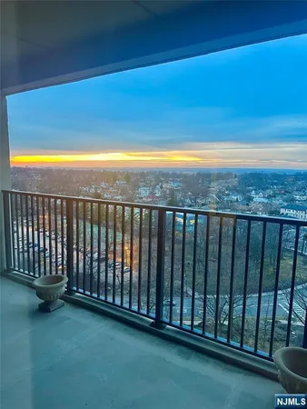 $80,000 | 6 Horizon Road, Unit 1204, Fort Lee, NJ 07024