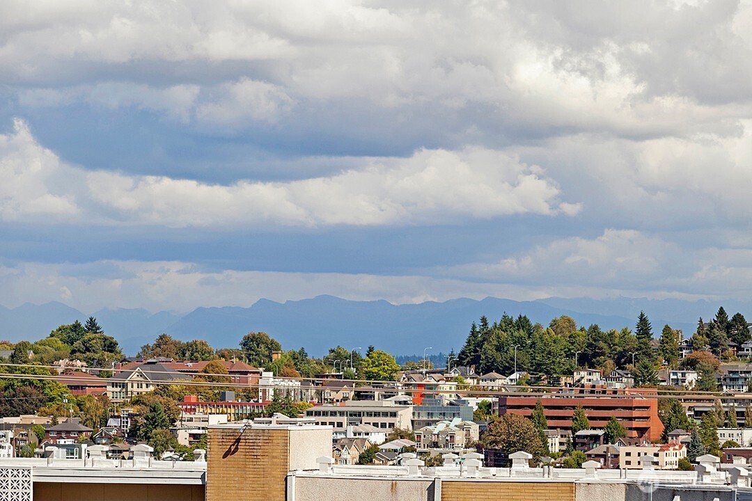 655 Crockett Street, Unit B103 Seattle, WA 98109 - Photo 20 of 25