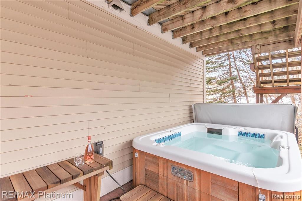 2705 Ravineside South Howell, MI 48843 - Photo 52 of 60