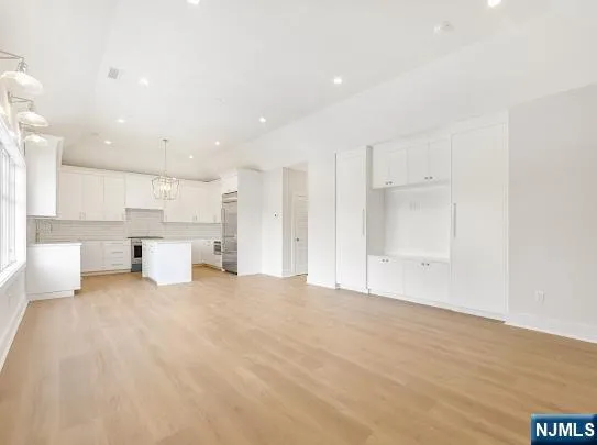 $3,497 | 445 Ramapo Valley Road, Unit 3, Oakland, NJ 07436