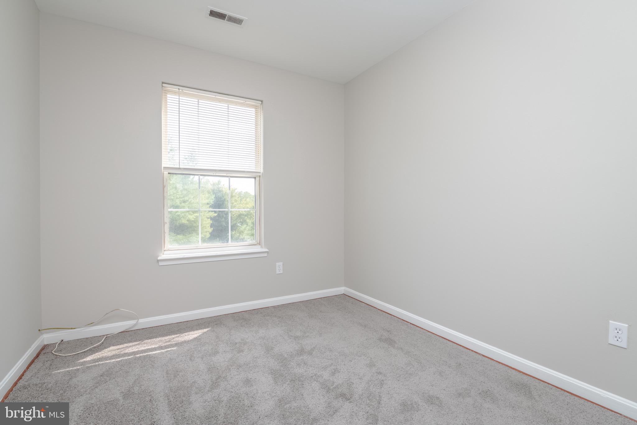2 Arrowood Court Rosedale, MD 21237 - Photo 11 of 44