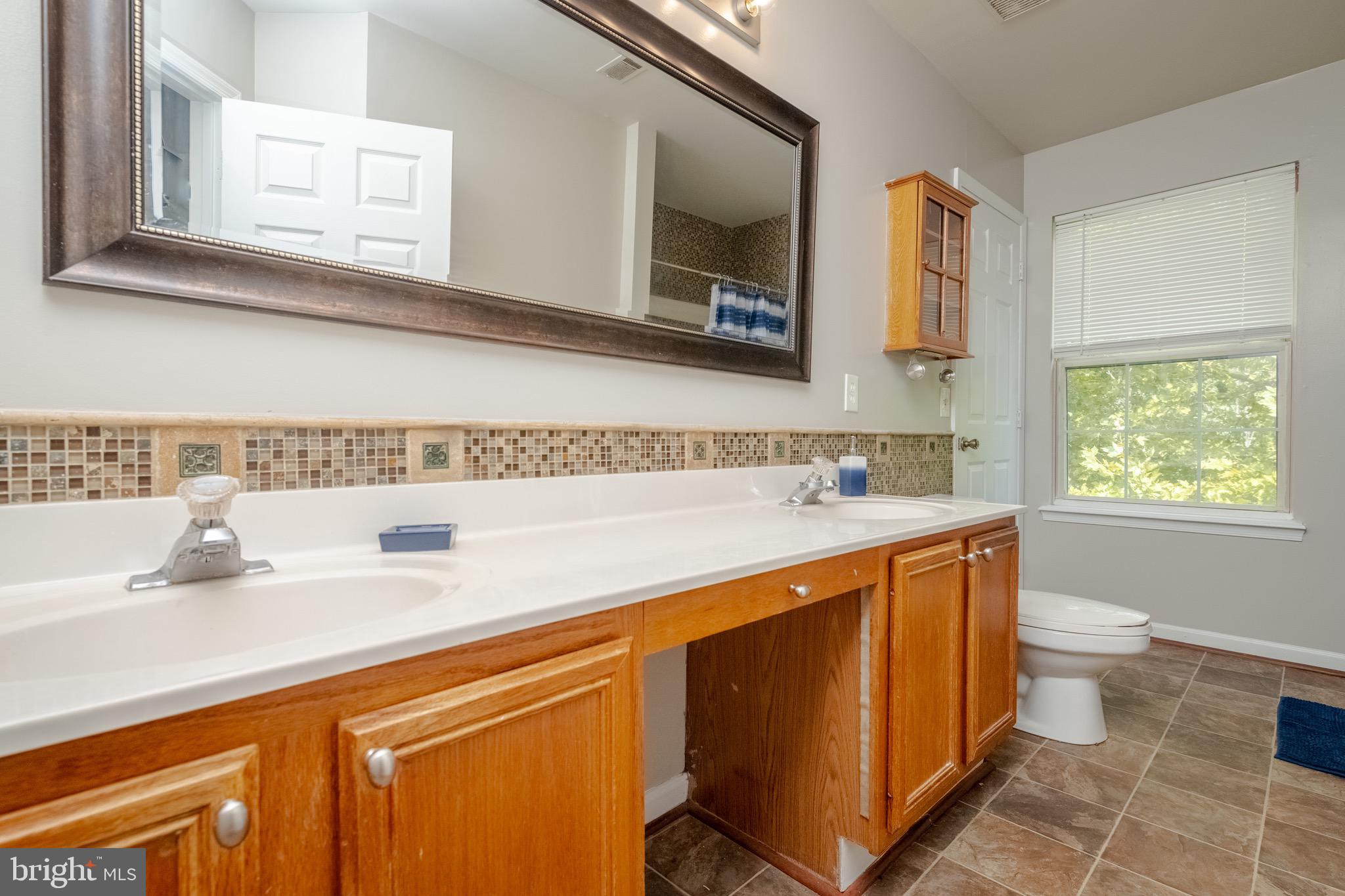 2 Arrowood Court Rosedale, MD 21237 - Photo 16 of 44