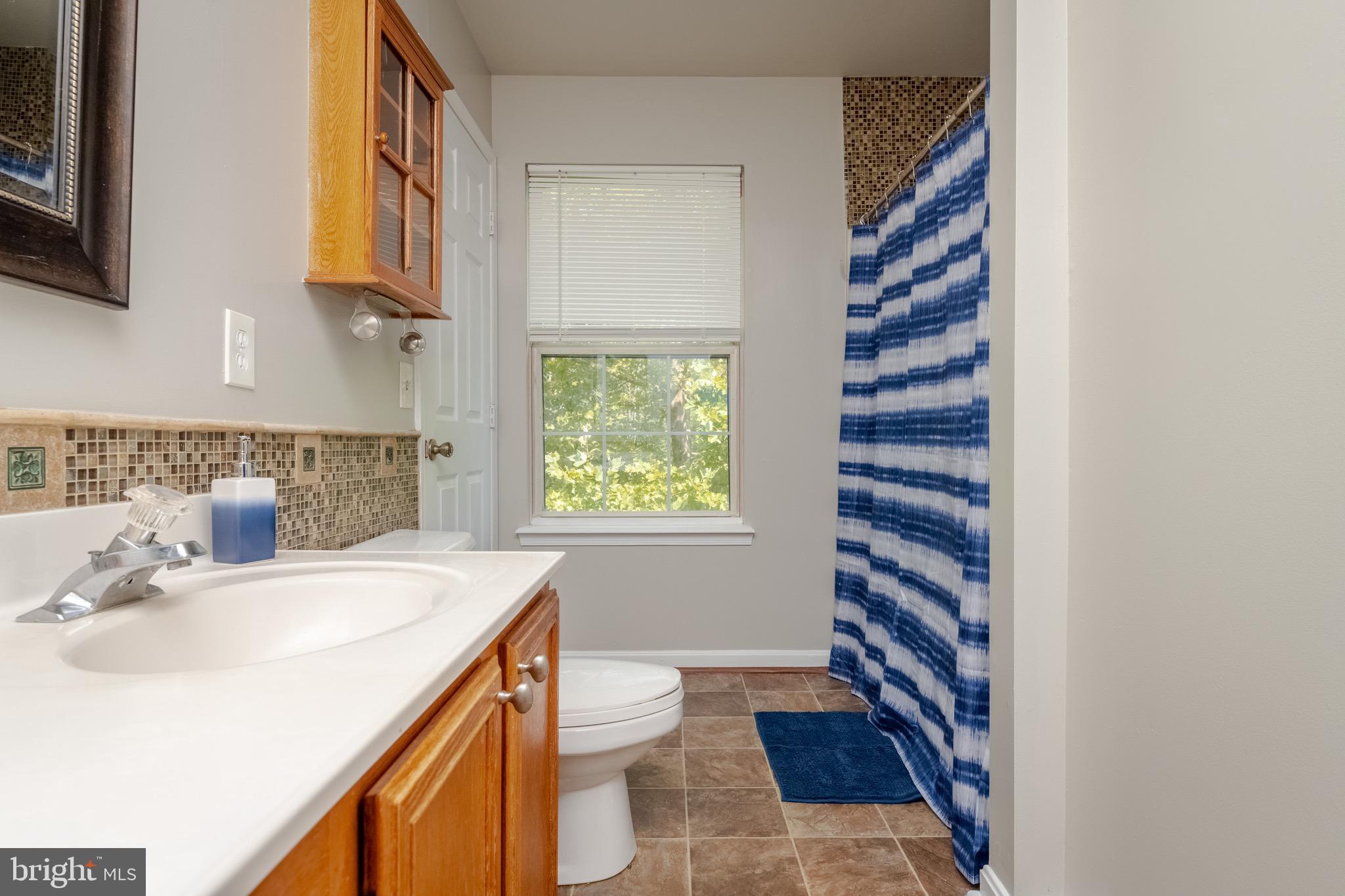 2 Arrowood Court Rosedale, MD 21237 - Photo 5 of 44