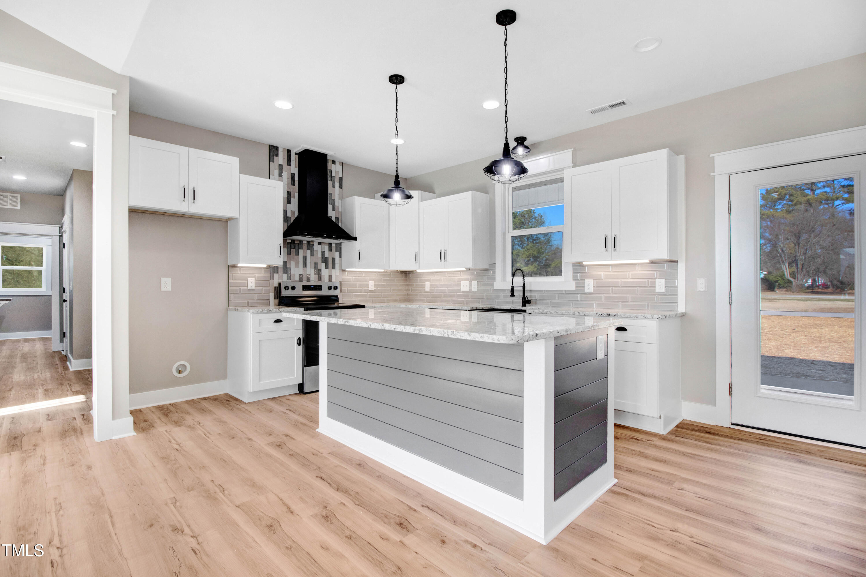 1647 Old Dam Road Kenly, NC 27542 - Photo 13 of 31 Kitchen