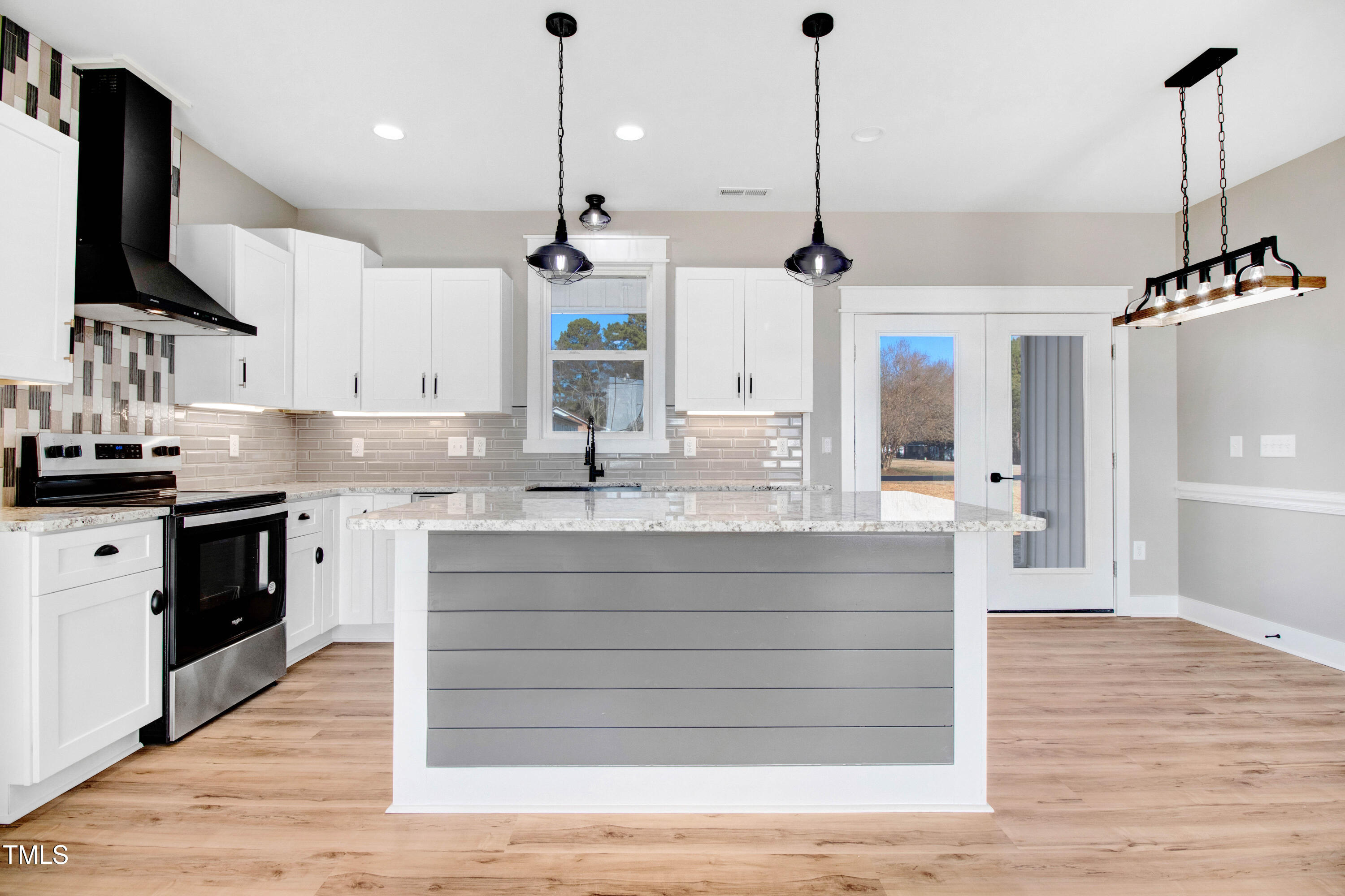 1647 Old Dam Road Kenly, NC 27542 - Photo 14 of 31 Kitchen