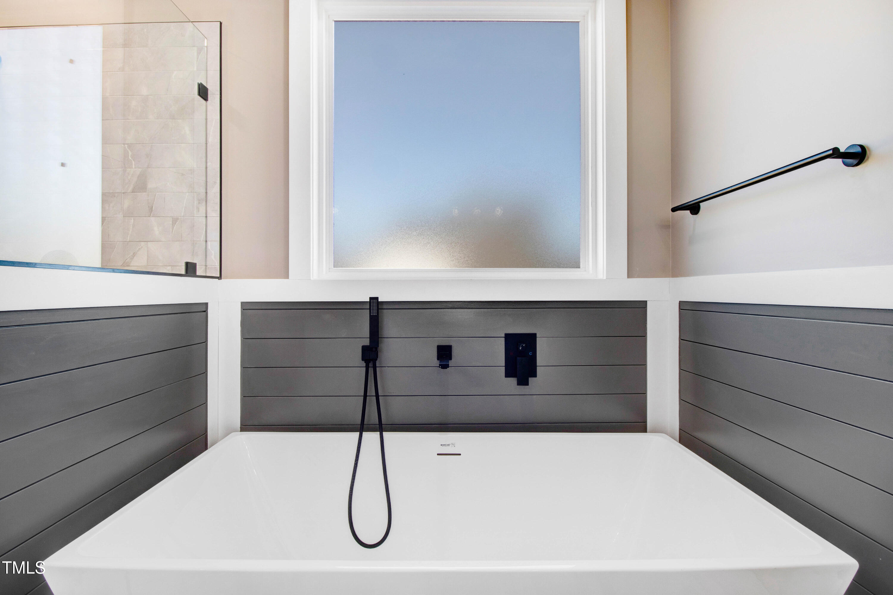 1647 Old Dam Road Kenly, NC 27542 - Photo 24 of 31 Soaking Tub