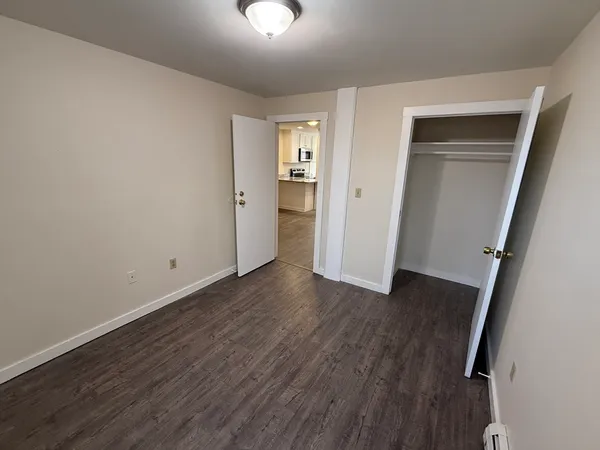 $2,175 | 79 Hawley Street, Unit B, Northampton, MA 01060