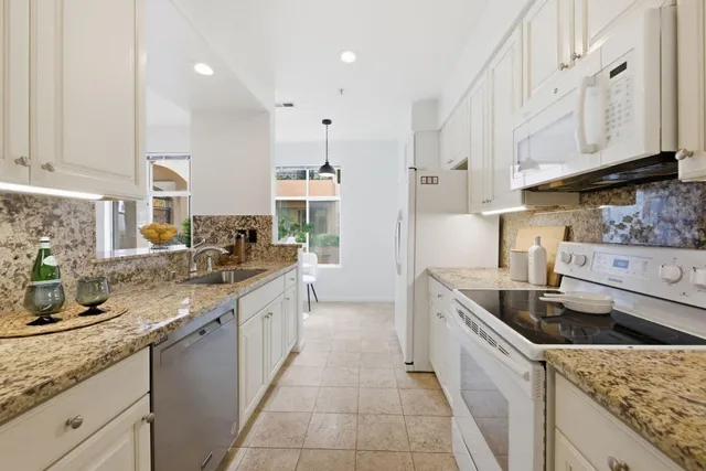 $950,000 | 1951 O'Farrell Street, Unit 116, San Mateo, CA 94403