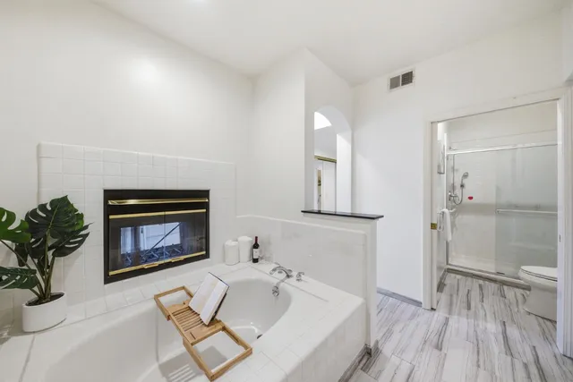 $950,000 | 1951 O'Farrell Street, Unit 116, San Mateo, CA 94403