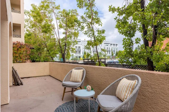 $950,000 | 1951 O'Farrell Street, Unit 116, San Mateo, CA 94403