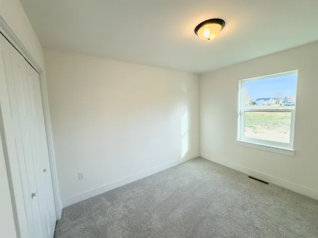 $679,800 | 226 Santa Maria Drive, Arlington, WI 53911