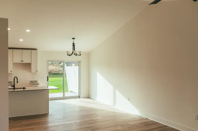 $679,800 | 226 Santa Maria Drive, Arlington, WI 53911