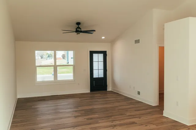 $679,800 | 226 Santa Maria Drive, Arlington, WI 53911