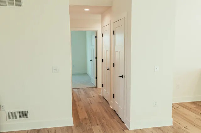 $679,800 | 226 Santa Maria Drive, Arlington, WI 53911