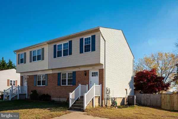$385,000 | 8011 Mansion House Crossing, Pasadena, MD 21122