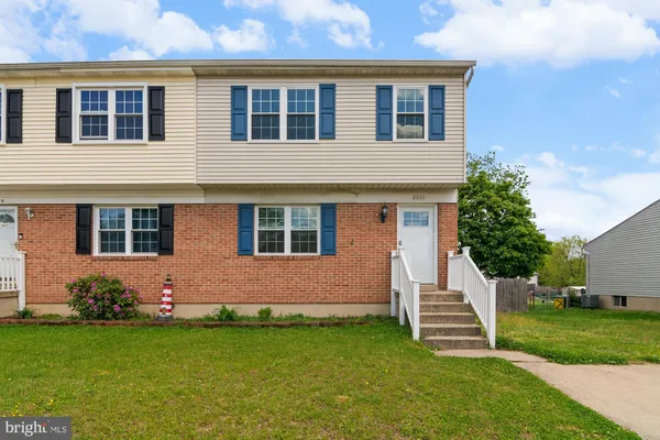 $385,000 | 8011 Mansion House Crossing, Pasadena, MD 21122
