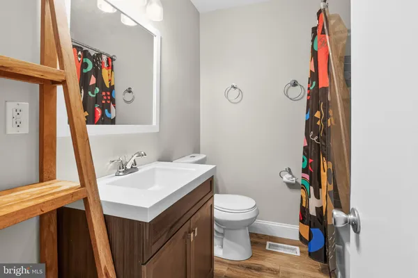 $385,000 | 8011 Mansion House Crossing, Pasadena, MD 21122