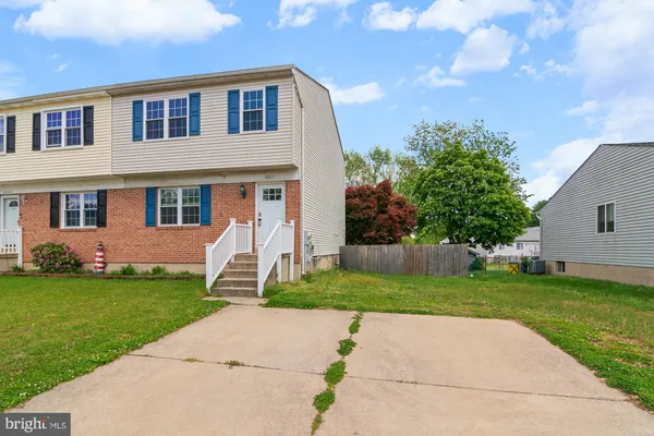 $385,000 | 8011 Mansion House Crossing, Pasadena, MD 21122