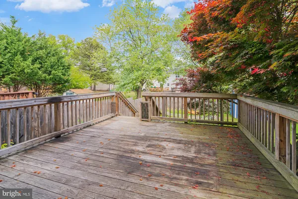 $385,000 | 8011 Mansion House Crossing, Pasadena, MD 21122
