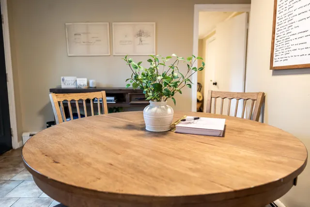 $275,000 | 1711 Hotel Road, Auburn, ME 04210