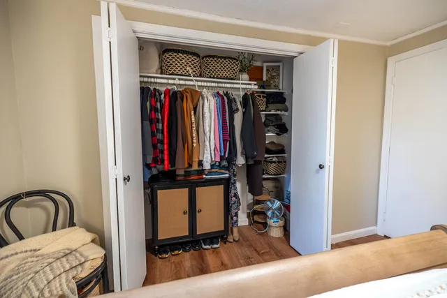 $275,000 | 1711 Hotel Road, Auburn, ME 04210