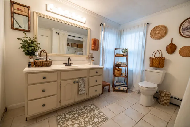 $275,000 | 1711 Hotel Road, Auburn, ME 04210