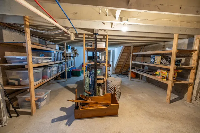 $275,000 | 1711 Hotel Road, Auburn, ME 04210