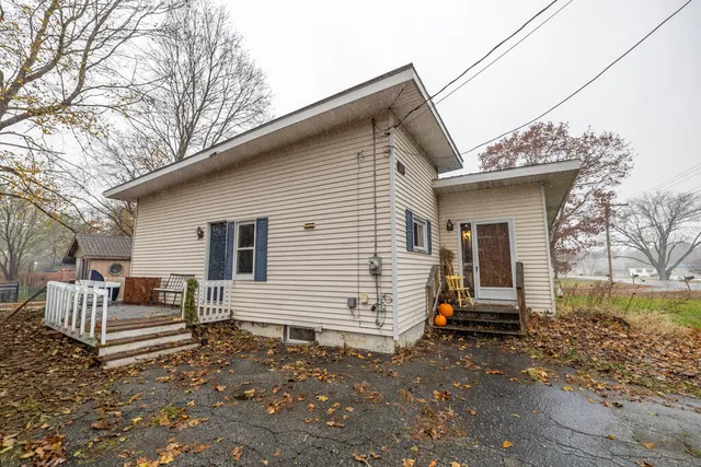 $275,000 | 1711 Hotel Road, Auburn, ME 04210