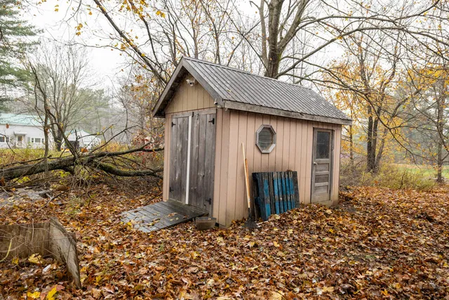 $275,000 | 1711 Hotel Road, Auburn, ME 04210