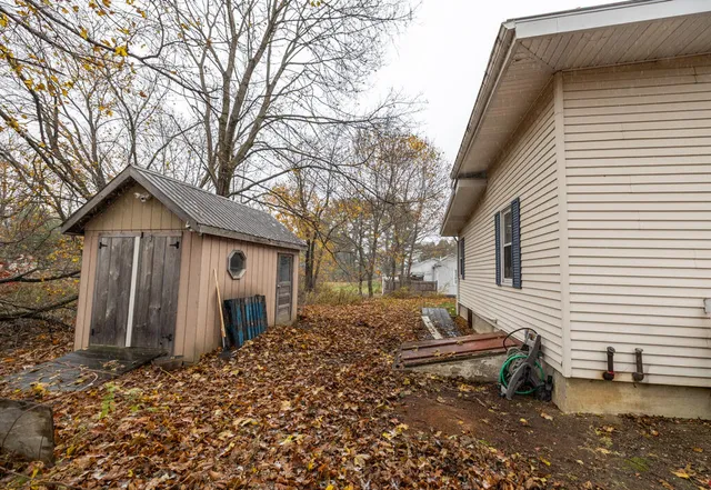 $275,000 | 1711 Hotel Road, Auburn, ME 04210