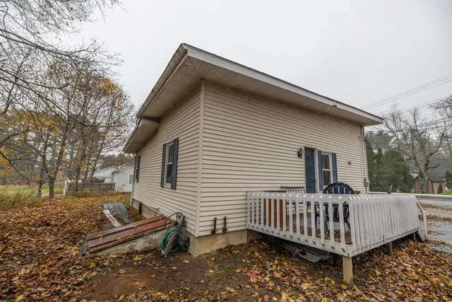 $275,000 | 1711 Hotel Road, Auburn, ME 04210