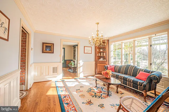 $1,000,000 | 5710 Emory Road, Upperco, MD 21155