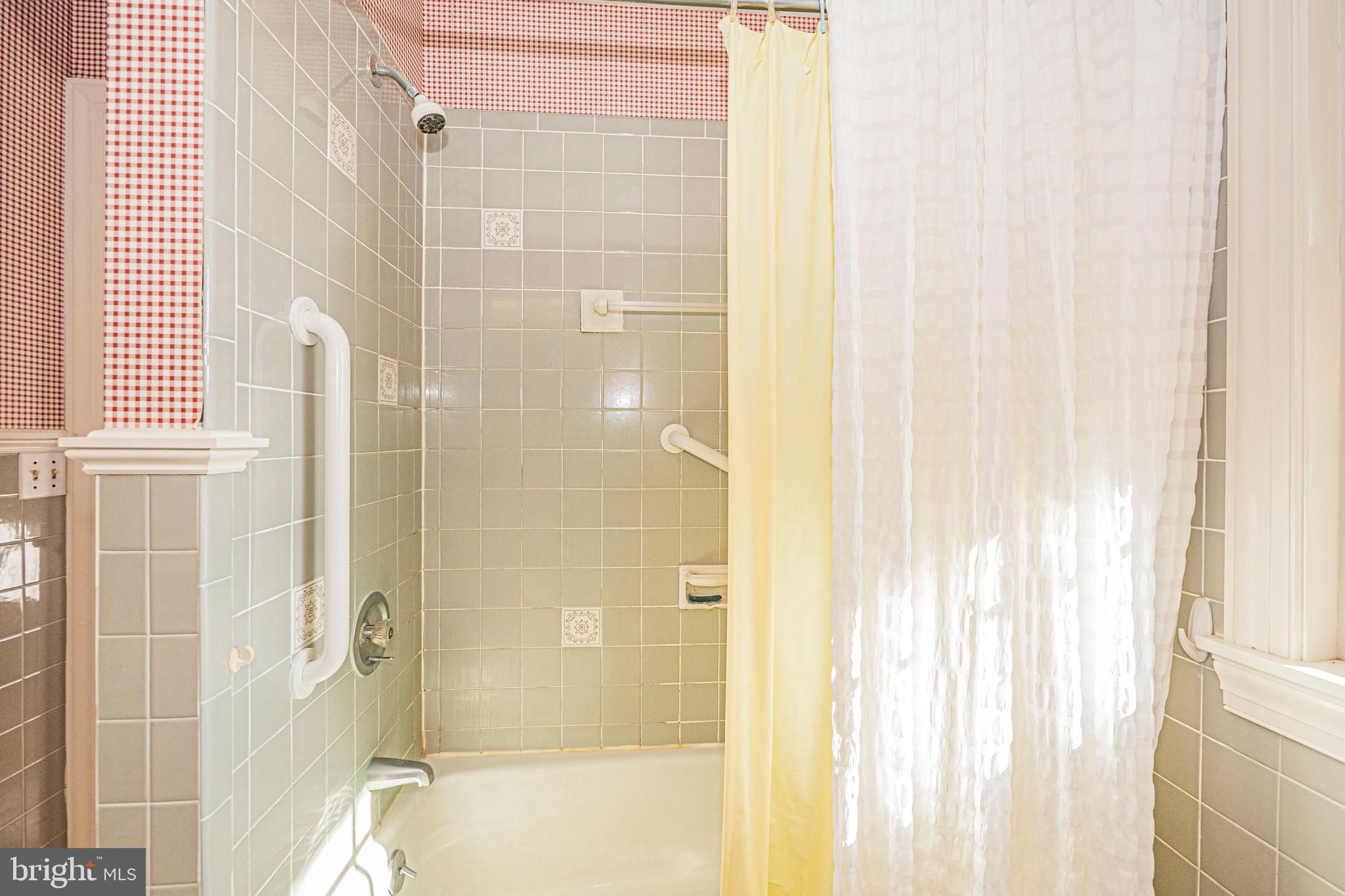 5710 Emory Road Upperco, MD 21155 - Photo 48 of 113 Upper Level - Primary Bathroom