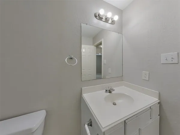 $1,659 | 11010 Vanilla Ridge Court, Houston, TX 77044
