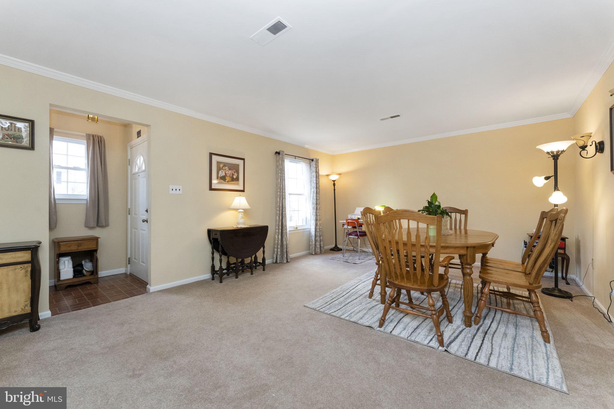 2048 Fort Bevon Road Harleysville, PA 19438 - Photo 4 of 30