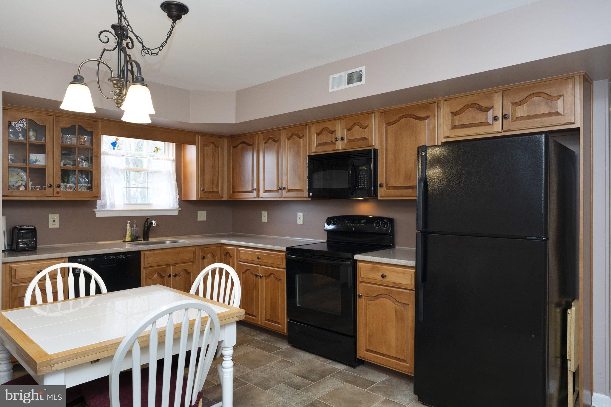 2048 Fort Bevon Road Harleysville, PA 19438 - Photo 8 of 30
