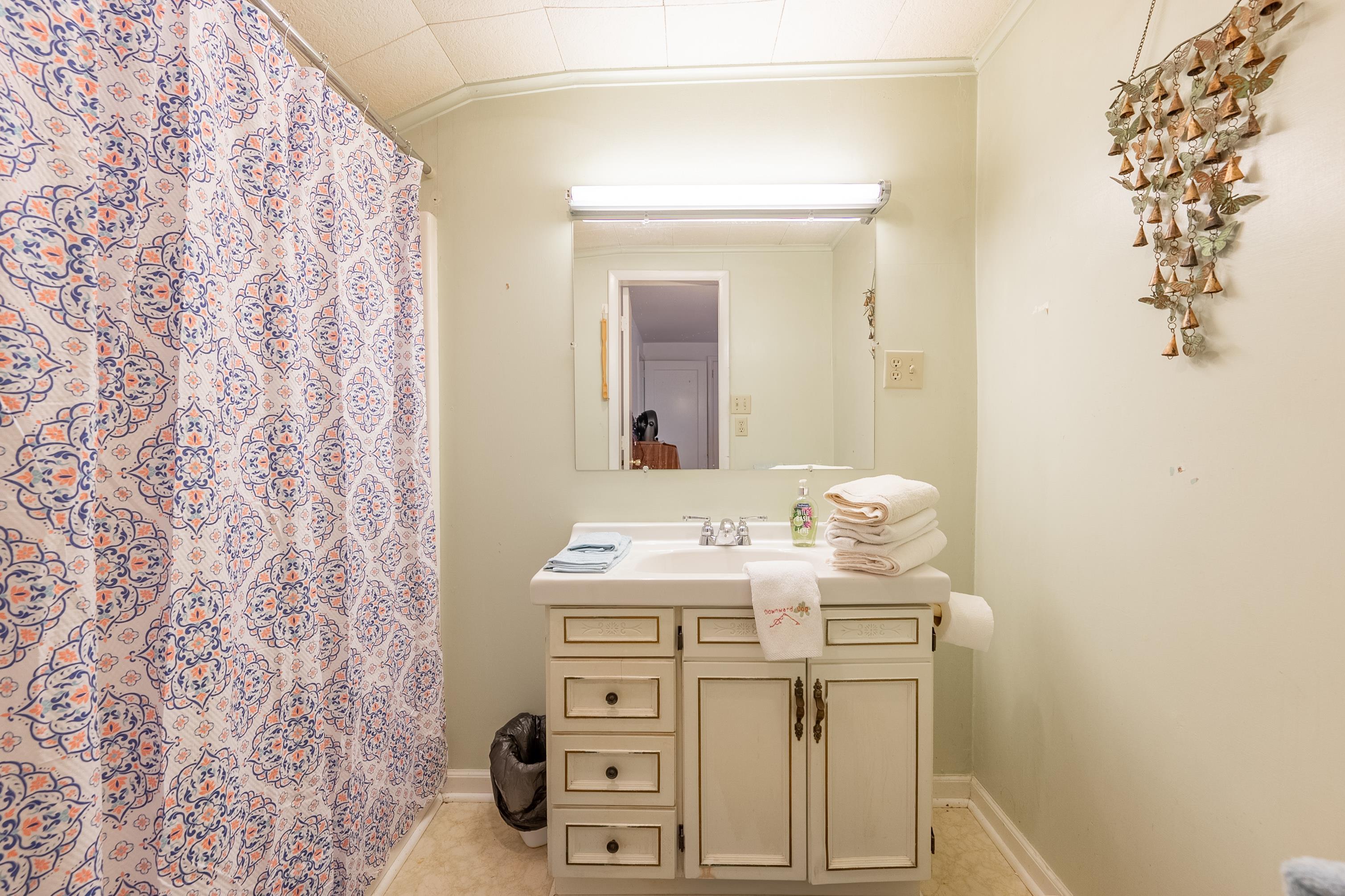 604 Fort Branch Road Pearisburg, VA 24134 - Photo 26 of 62 Gallery Image 26