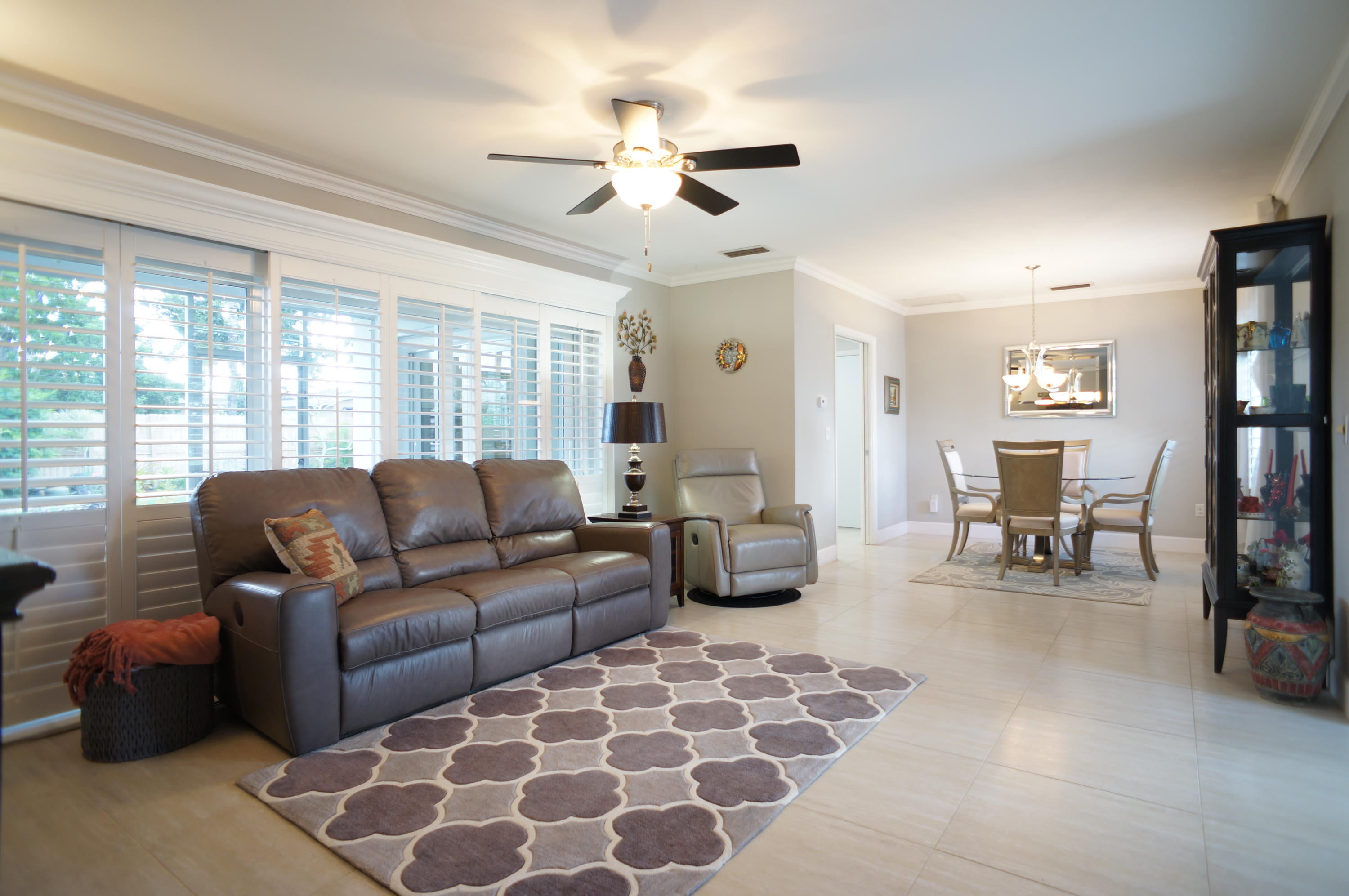 1044 Southwest 13th Street Boca Raton, FL 33486 - Photo 3 of 16 DSC01632