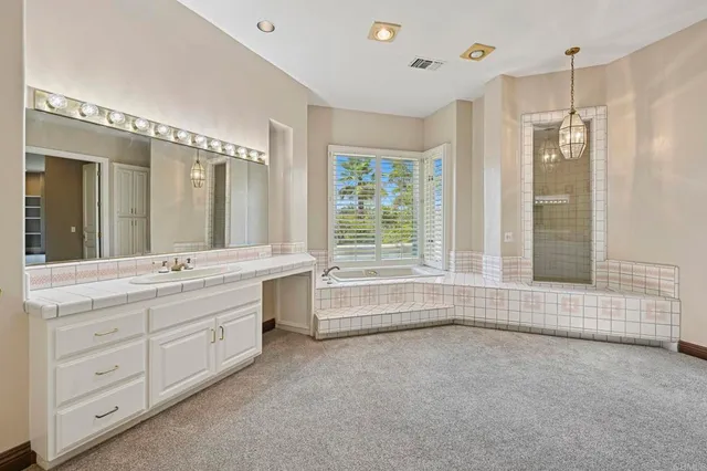 $15,000 | 431 Flores De Oro, Rancho Santa Fe, CA 92067