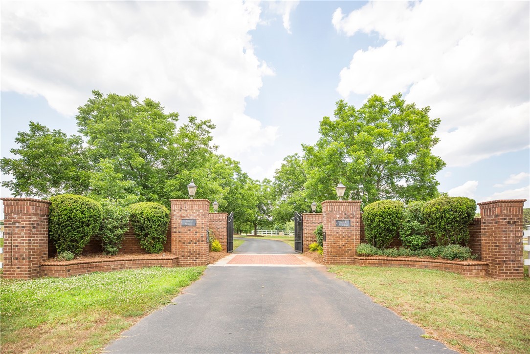 1617 Hook Road Honea Path, SC 29654 - Photo 8 of 50