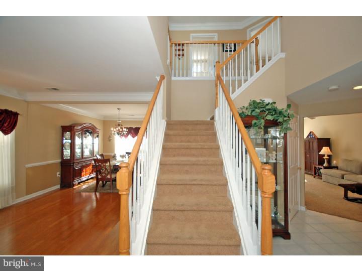 35 Sandstone Road East Windsor, NJ 08520 - Photo 2 of 15