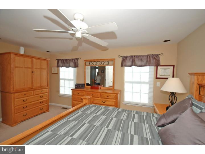 35 Sandstone Road East Windsor, NJ 08520 - Photo 11 of 15